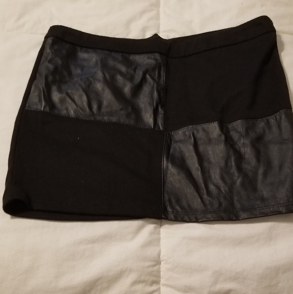 Black skirt